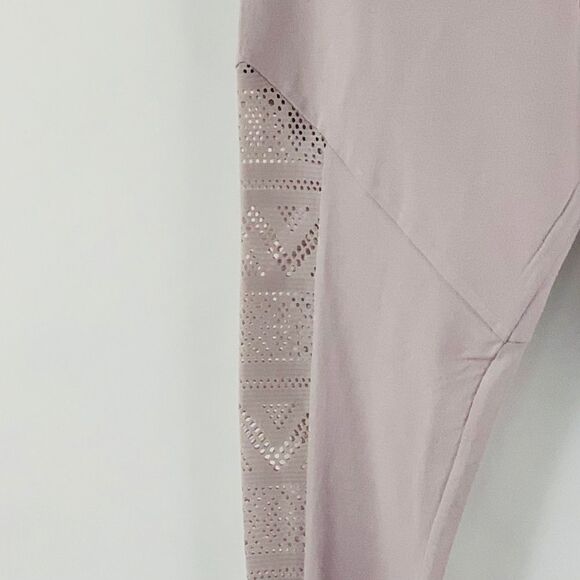 Victoria’s Secret Open Knit Detailing Leggings - Picture 3 of 6